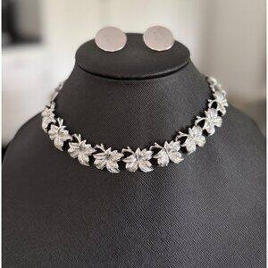 Vintage Coro Silver Tone Flower Necklace & Clip-On Earrings Set Elegant  Jewelry
